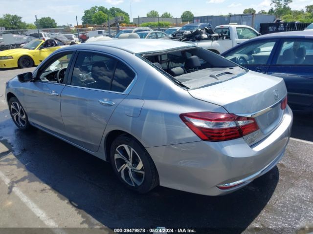 Photo 2 VIN: 1HGCR2F31HA063132 - HONDA ACCORD 