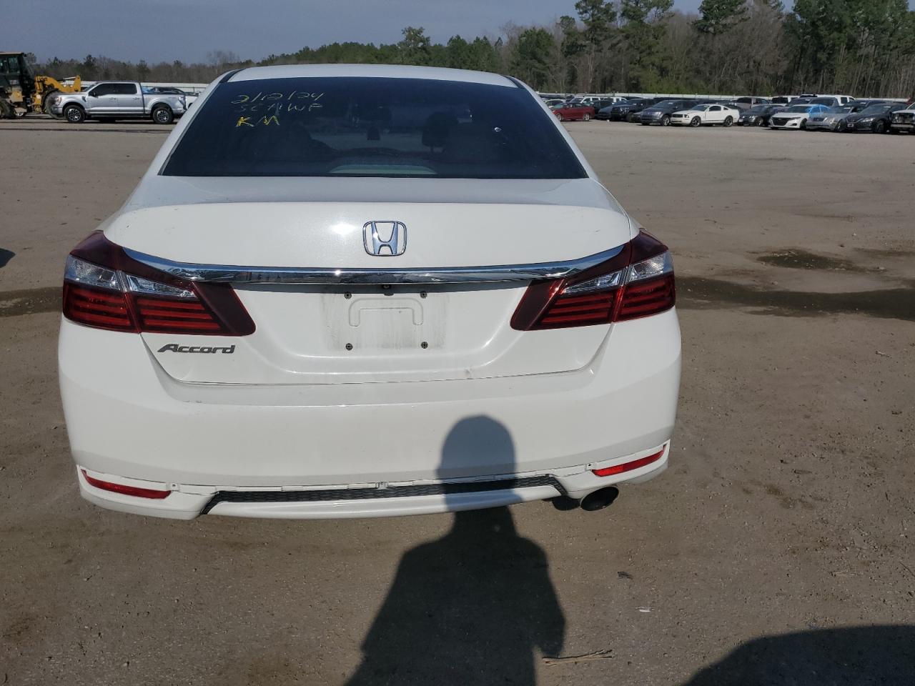 Photo 5 VIN: 1HGCR2F31HA120574 - HONDA ACCORD 