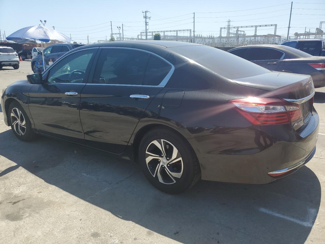 Photo 1 VIN: 1HGCR2F31HA123376 - HONDA ACCORD 