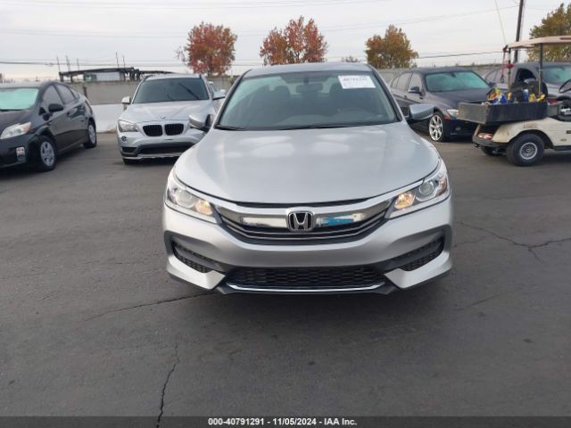 Photo 5 VIN: 1HGCR2F31HA148858 - HONDA ACCORD 