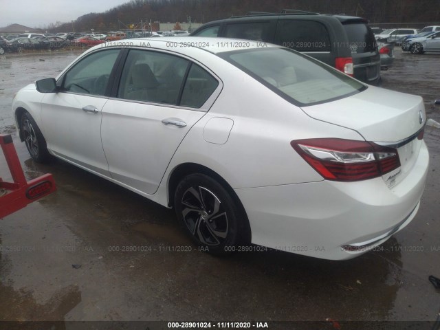 Photo 2 VIN: 1HGCR2F31HA149363 - HONDA ACCORD SEDAN 