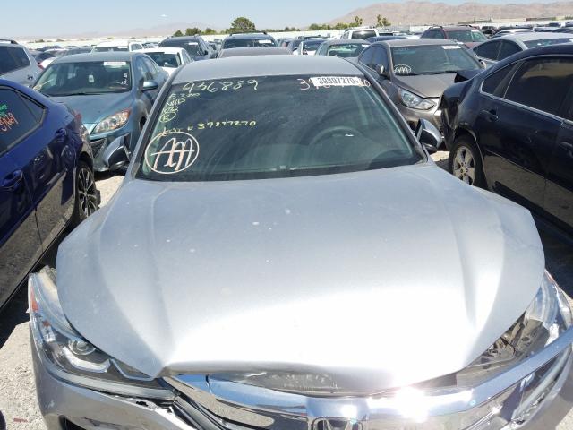 Photo 6 VIN: 1HGCR2F31HA161044 - HONDA ACCORD LX 