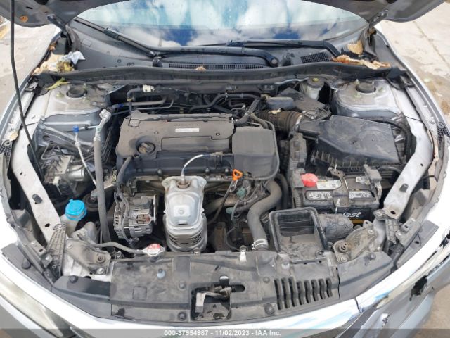 Photo 9 VIN: 1HGCR2F31HA237362 - HONDA ACCORD 