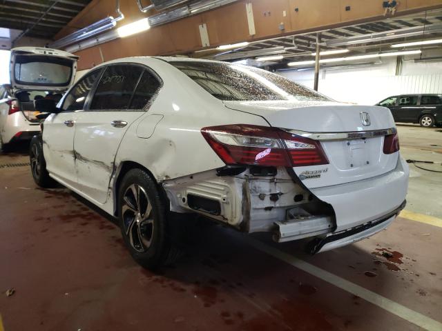 Photo 2 VIN: 1HGCR2F31HA265260 - HONDA ACCORD LX 