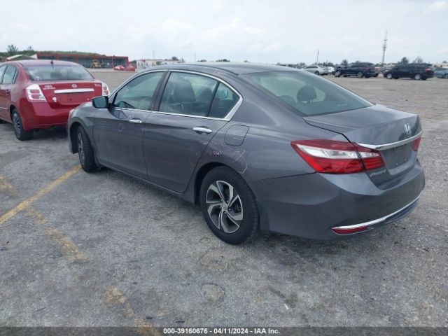 Photo 2 VIN: 1HGCR2F31HA286125 - HONDA ACCORD 