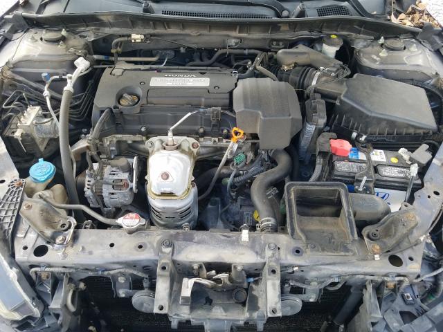 Photo 6 VIN: 1HGCR2F32DA007968 - HONDA ACCORD LX 