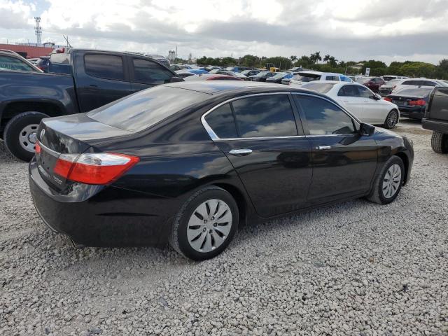 Photo 2 VIN: 1HGCR2F32DA039044 - HONDA ACCORD LX 