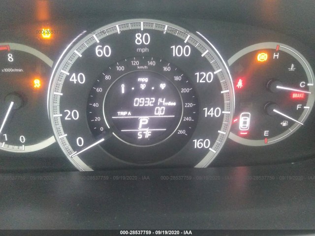 Photo 6 VIN: 1HGCR2F32DA044583 - HONDA ACCORD SDN 