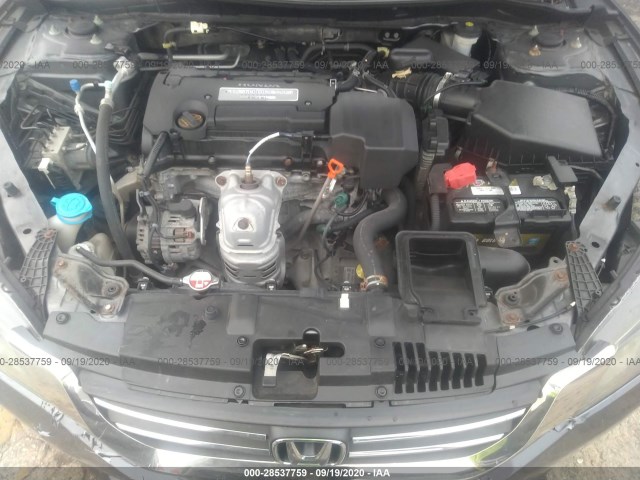 Photo 9 VIN: 1HGCR2F32DA044583 - HONDA ACCORD SDN 