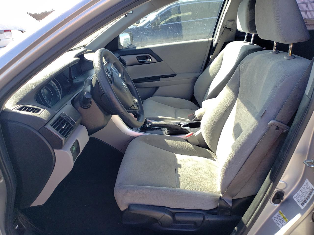 Photo 6 VIN: 1HGCR2F32DA049346 - HONDA ACCORD 