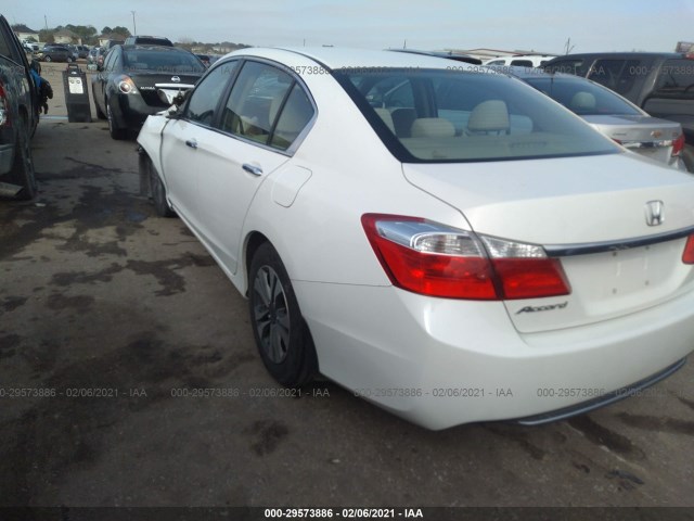 Photo 2 VIN: 1HGCR2F32DA050206 - HONDA ACCORD SDN 