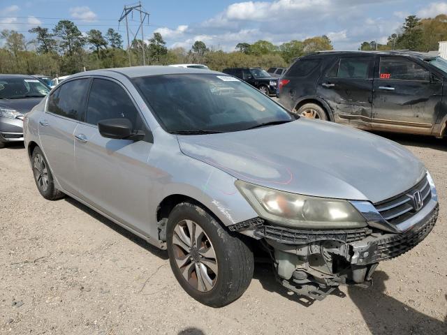 Photo 3 VIN: 1HGCR2F32DA065448 - HONDA ACCORD LX 