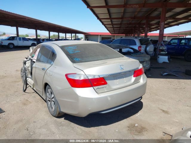 Photo 2 VIN: 1HGCR2F32DA070357 - HONDA ACCORD 