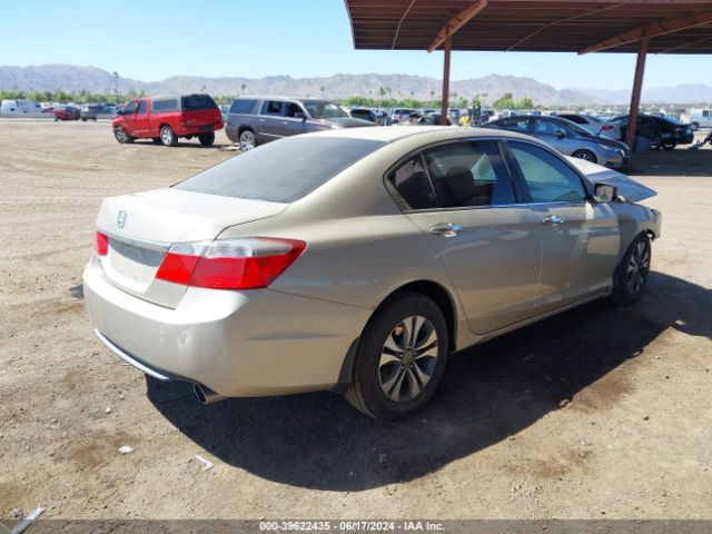 Photo 3 VIN: 1HGCR2F32DA070357 - HONDA ACCORD 