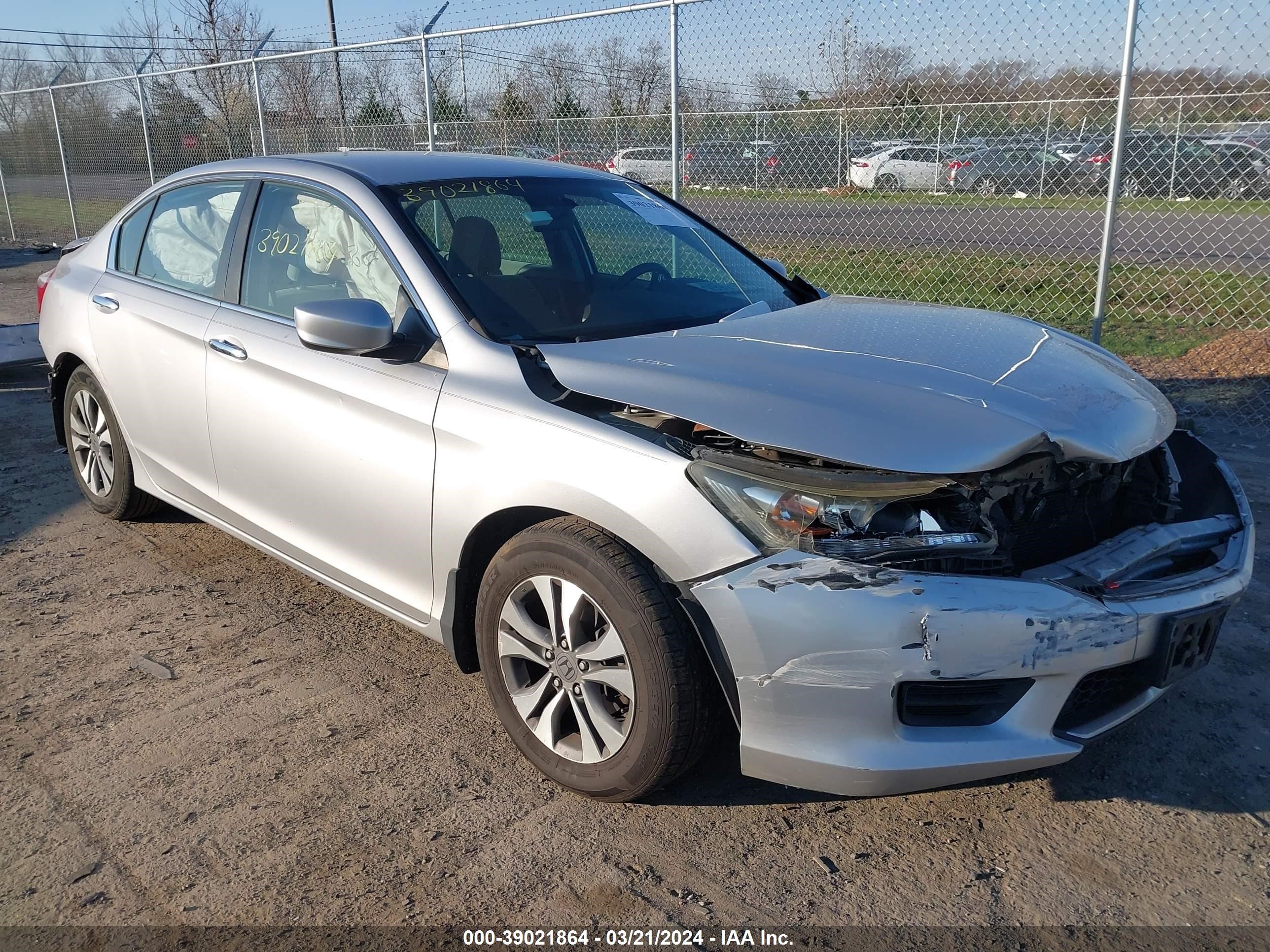 Photo 0 VIN: 1HGCR2F32DA077258 - HONDA ACCORD 