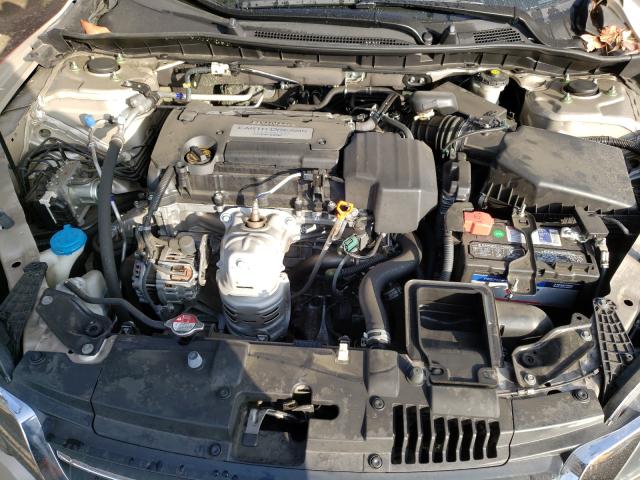 Photo 6 VIN: 1HGCR2F32DA082198 - HONDA ACCORD LX 