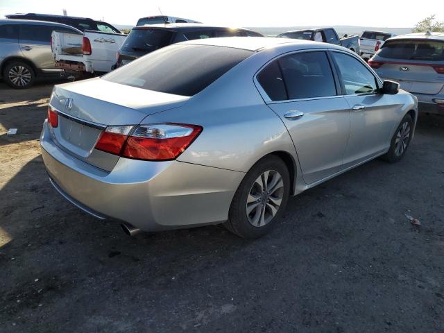 Photo 3 VIN: 1HGCR2F32DA095937 - HONDA ACCORD LX 