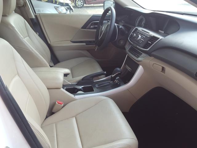 Photo 4 VIN: 1HGCR2F32DA115331 - HONDA ACCORD LX 