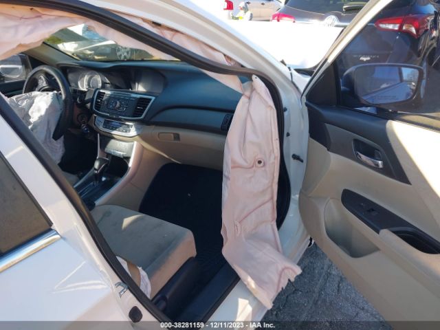 Photo 4 VIN: 1HGCR2F32DA125888 - HONDA ACCORD 