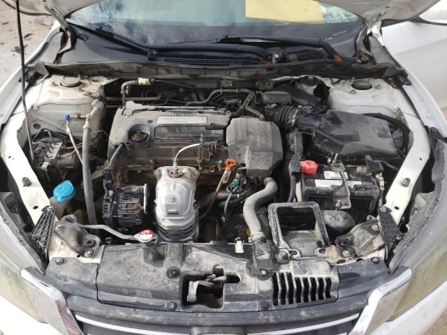 Photo 6 VIN: 1HGCR2F32DA126846 - HONDA ACCORD SDN 