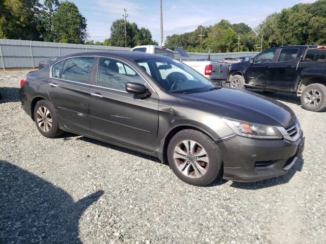 Photo 3 VIN: 1HGCR2F32DA163248 - HONDA ACCORD LX 