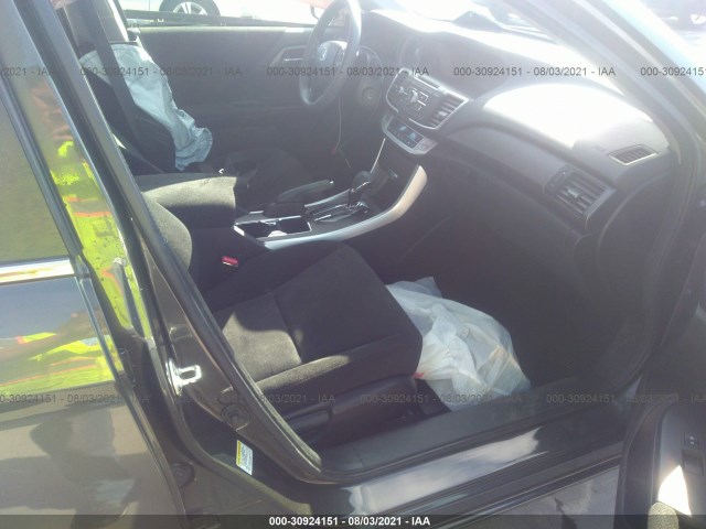 Photo 4 VIN: 1HGCR2F32DA184942 - HONDA ACCORD SDN 