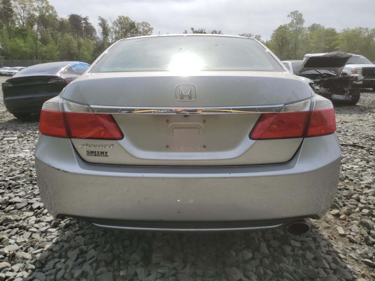 Photo 5 VIN: 1HGCR2F32DA187856 - HONDA ACCORD 