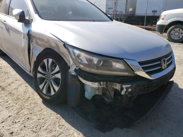 Photo 8 VIN: 1HGCR2F32DA189235 - HONDA ACCORD LX 