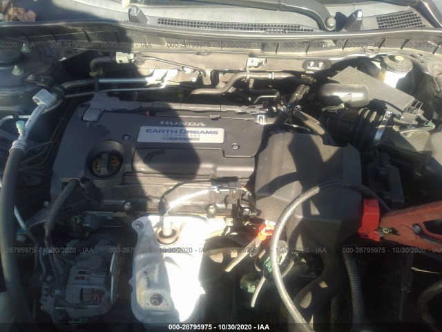 Photo 9 VIN: 1HGCR2F32DA258635 - HONDA ACCORD SDN 