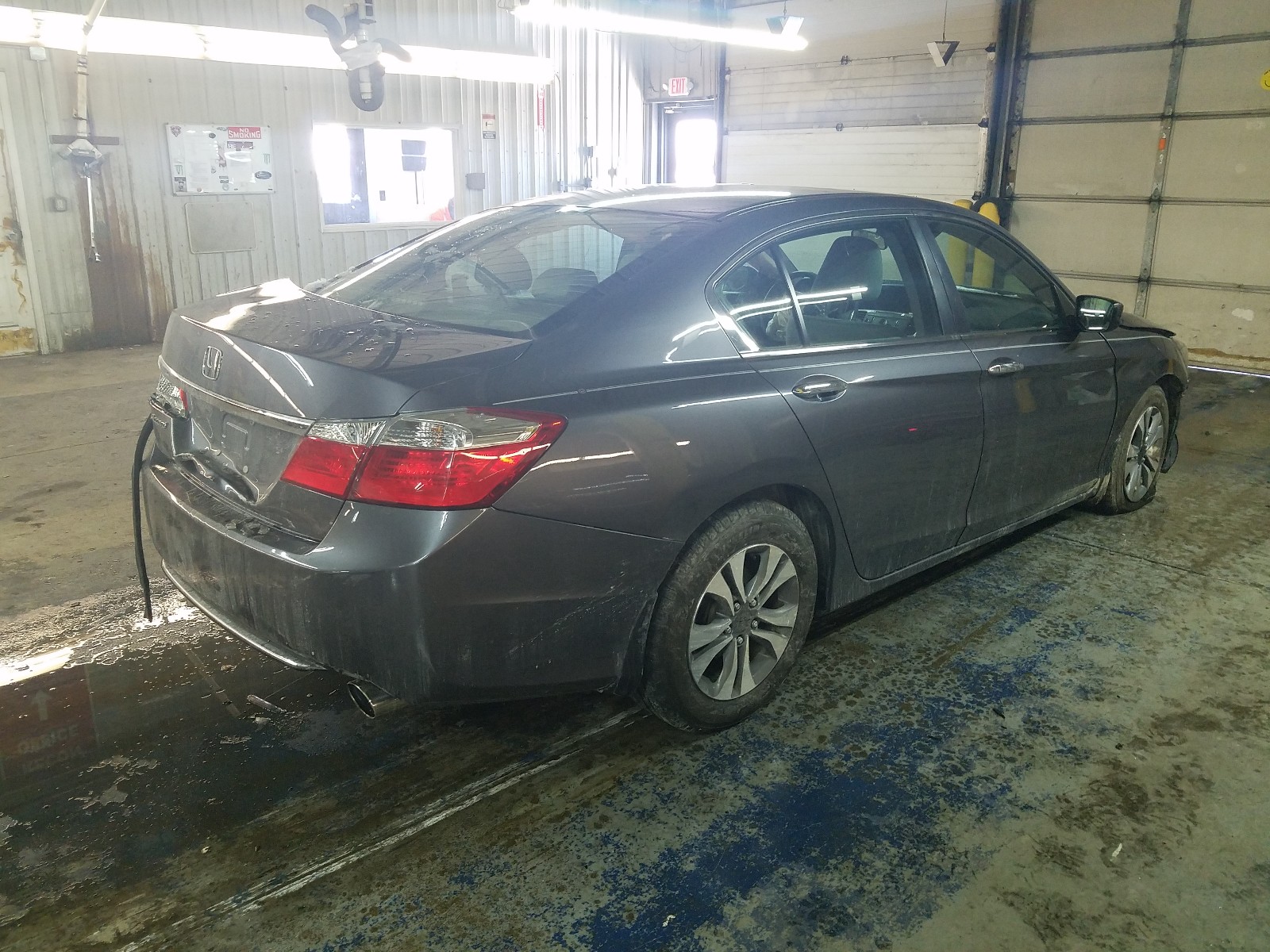 Photo 3 VIN: 1HGCR2F32EA011505 - HONDA ACCORD LX 