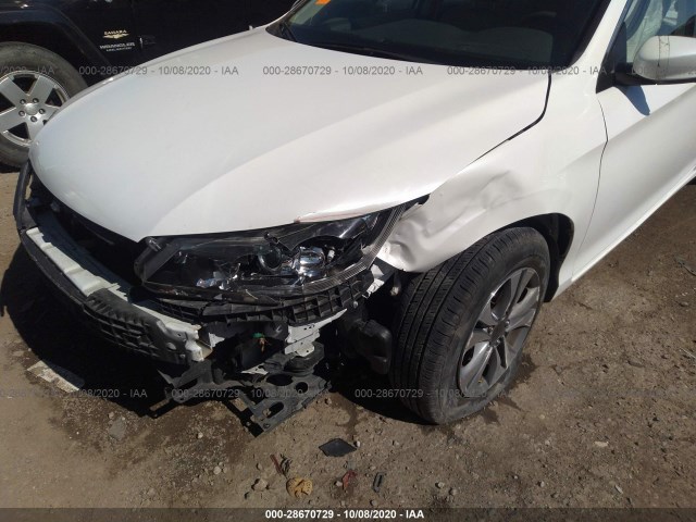 Photo 5 VIN: 1HGCR2F32EA028336 - HONDA ACCORD SEDAN 