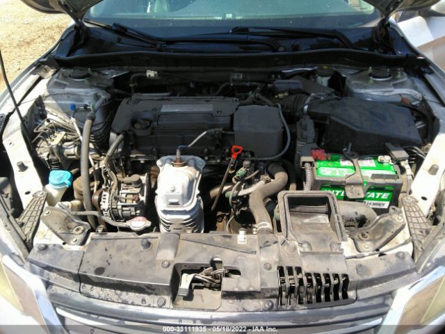 Photo 9 VIN: 1HGCR2F32EA097060 - HONDA ACCORD SEDAN 