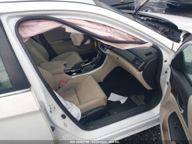 Photo 4 VIN: 1HGCR2F32EA097768 - HONDA ACCORD 