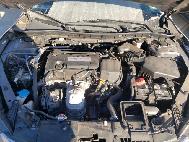 Photo 6 VIN: 1HGCR2F32EA110535 - HONDA ACCORD LX 