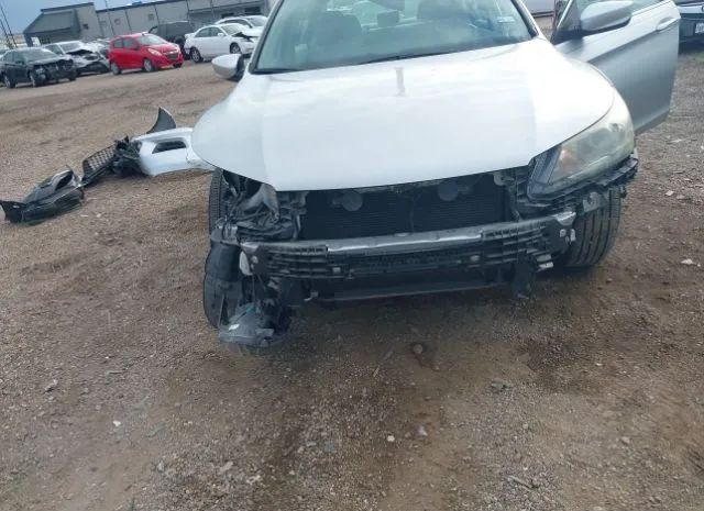 Photo 5 VIN: 1HGCR2F32EA203412 - HONDA ACCORD 