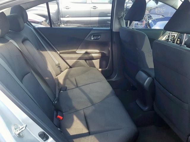 Photo 5 VIN: 1HGCR2F32EA204849 - HONDA ACCORD LX 