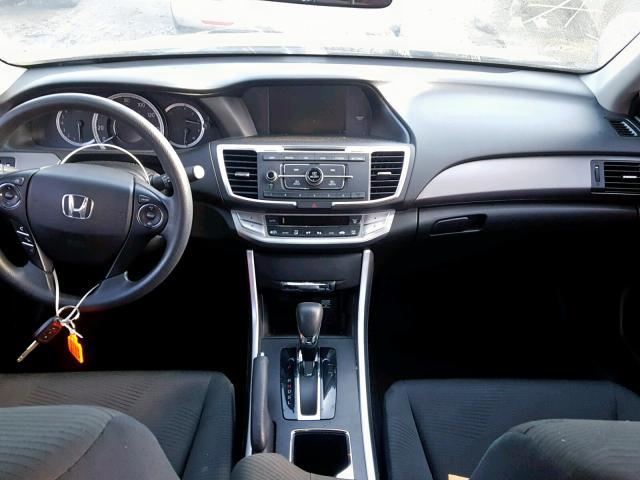 Photo 8 VIN: 1HGCR2F32EA204849 - HONDA ACCORD LX 