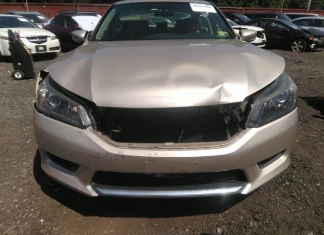 Photo 5 VIN: 1HGCR2F32FA017855 - HONDA ACCORD SEDAN 