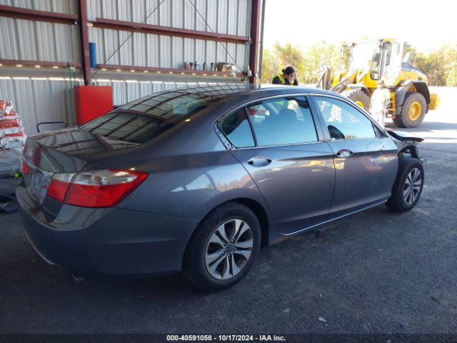 Photo 3 VIN: 1HGCR2F32FA045350 - HONDA ACCORD 