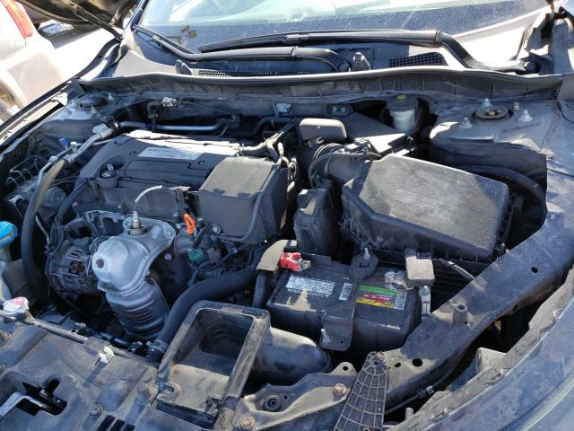 Photo 6 VIN: 1HGCR2F32FA071429 - HONDA ACCORD LX 