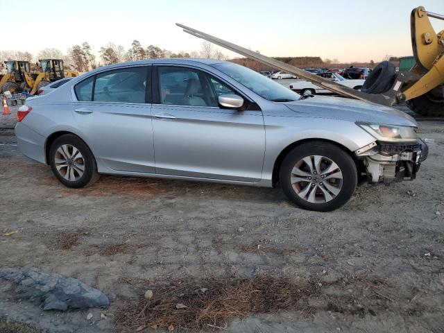 Photo 3 VIN: 1HGCR2F32FA103487 - HONDA ACCORD 