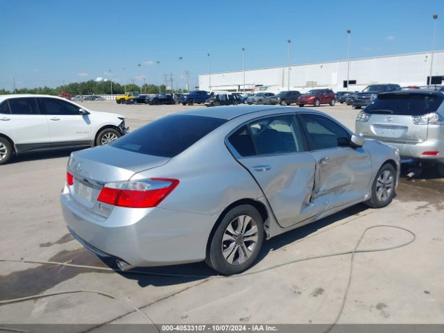 Photo 3 VIN: 1HGCR2F32FA109533 - HONDA ACCORD 