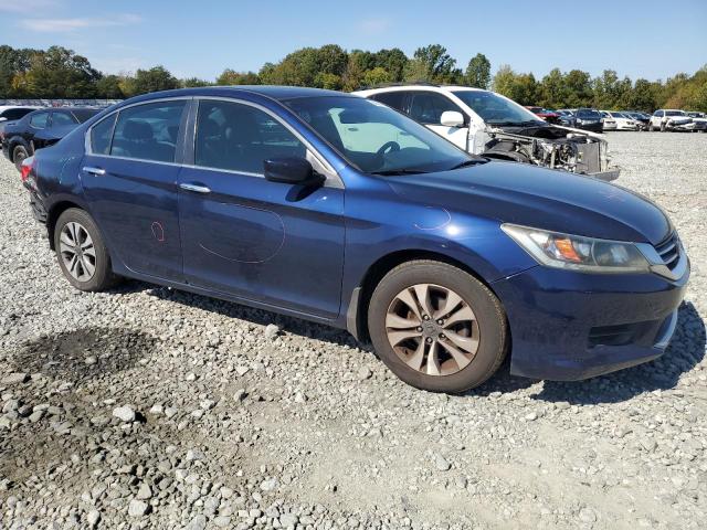 Photo 3 VIN: 1HGCR2F32FA217988 - HONDA ACCORD 