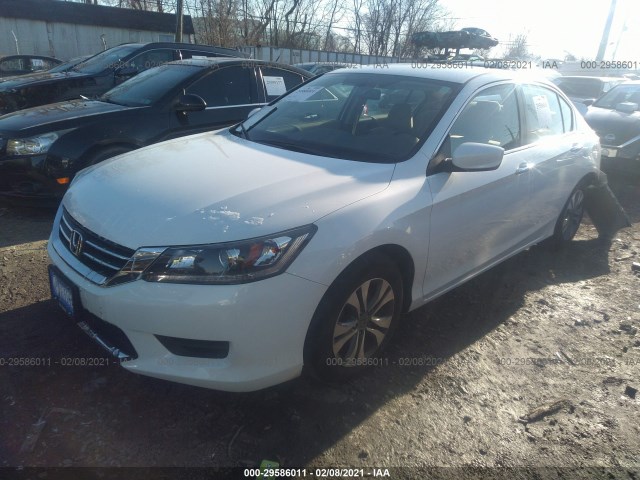 Photo 1 VIN: 1HGCR2F32FA228778 - HONDA ACCORD SEDAN 