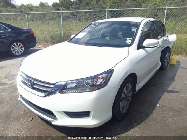 Photo 1 VIN: 1HGCR2F32FA231891 - HONDA ACCORD SEDAN 