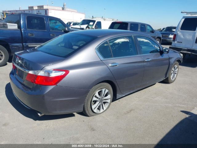 Photo 3 VIN: 1HGCR2F32FA234368 - HONDA ACCORD 