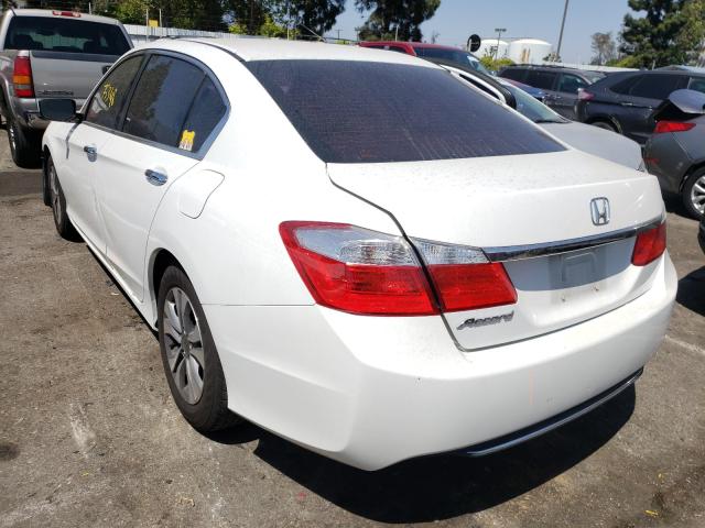 Photo 2 VIN: 1HGCR2F32FA239621 - HONDA ACCORD LX 