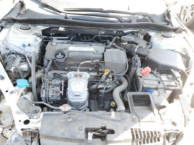 Photo 6 VIN: 1HGCR2F32FA239621 - HONDA ACCORD LX 