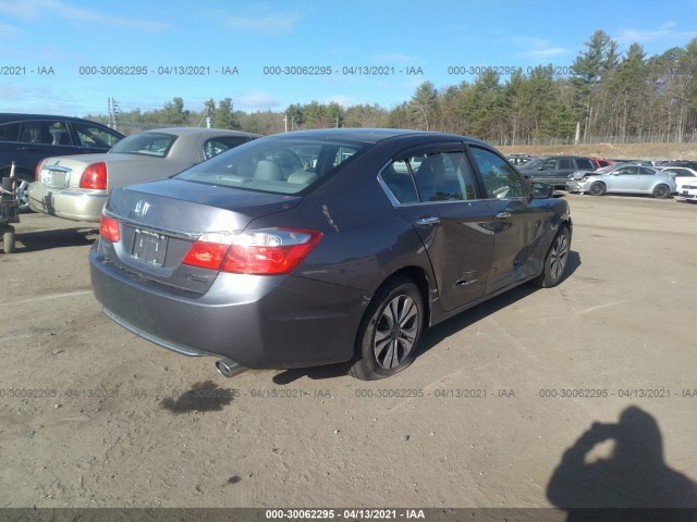 Photo 3 VIN: 1HGCR2F32FA240915 - HONDA ACCORD SEDAN 