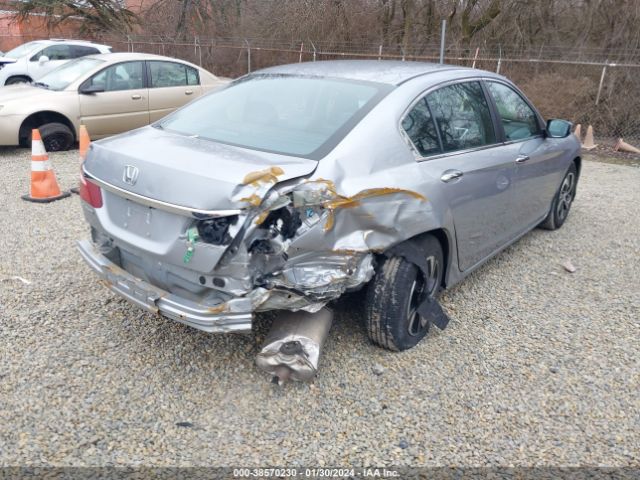 Photo 3 VIN: 1HGCR2F32GA010499 - HONDA ACCORD 